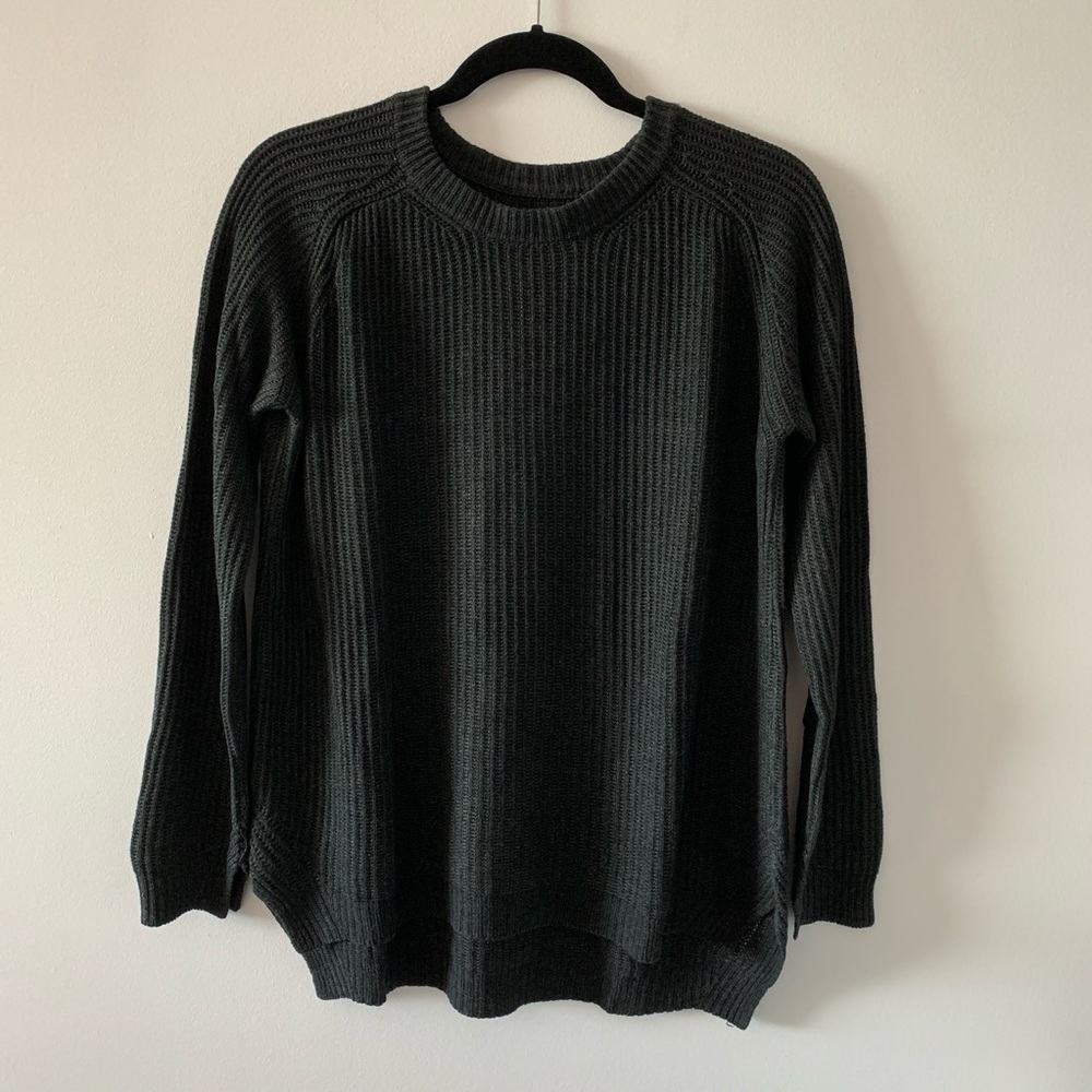 Brandy Melville black knit sweater one size